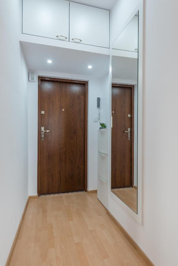 Szczesliwice Ochota P&O Serviced Apartments Varsovia Exterior foto