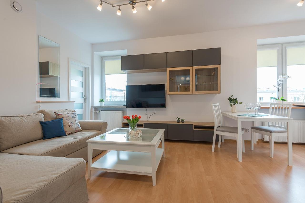 Szczesliwice Ochota P&O Serviced Apartments Varsovia Exterior foto